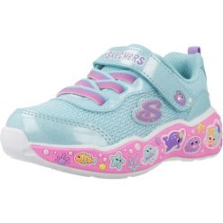 Buty SKECHERS PLAY SCENE FUN SQUAD Niebieski. Niebieskie buty trekkingowe męskie Skechers, z syntetyku, bez zapięcia, trekkingowe, Skechers Sport. Za 195.99 zł.
