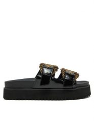 Versace Jeans Couture Klapki 78VA3SM1 Czarny. Czarne klapki damskie Versace Jeans Couture, bez wzorów, z jeansu, bez obcasa. Za 649.99 zł.