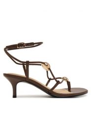 Guess Sandały FLTAYS ELE03 Brązowy. Brązowe sandały damskie Guess, z aplikacjami, ze skóry, bez obcasa, na szpilce. Za 444.99 zł.