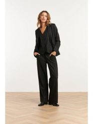 Smashed Lemon Spodnie w kolorze czarnym rozmiar: 3XL. Czarne spodnie materiałowe damskie Smashed Lemon, bez wzorów, z materiału. Za 126.99 zł.