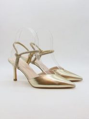 Bellucci Czółenka w kolorze złotym rozmiar: 38. Żółte czółenka damskie Bellucci, bez wzorów, bez obcasa, na szpilce. Za 121.99 zł.