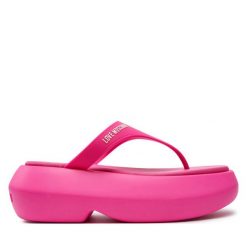Japonki LOVE MOSCHINO. Czerwone klapki damskie Love Moschino, bez wzorów, bez obcasa. Za 199.99 zł.