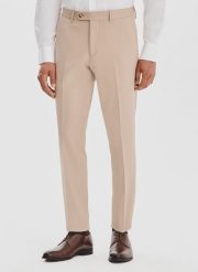 PAKO LORENTE – Beżowe spodnie garniturowe. Brązowe spodnie wizytowe męskie Pako Lorente, z elastanu. Za 399.99 zł.