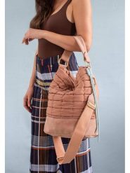 Fritzi aus Preußen Torebka w kolorze jasnobrązowym - 37 x 27 x 17 cm rozmiar: onesize. Brązowe torebki klasyczne damskie Fritzi aus Preußen, bez wzorów, z materiału, pikowane, bez dodatków. Za 180.49 zł.