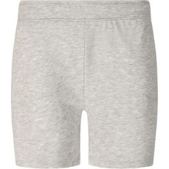 Szorty Virtus Minne. Szare szorty męskie VIRTUS, bez kołnierzyka. Za 189.50 zł.