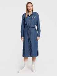 Lee Sukienka koszulowa Eyelet L50MCULA 112321266 112321266 Niebieski Regular Fit. Niebieskie sukienki damskie Lee, l, bez wzorów, z bawełny, bez kołnierzyka, bez ramiączek, koszulowe. Za 319.99 zł.