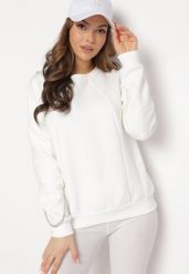 Biała Bluza z Ozdobnym Łańcuszkiem Letonia. Białe bluzy bez kaptura damskie Born2be, z bawełny. Za 84.99 zł.