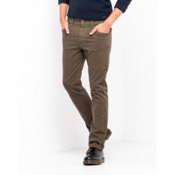 LEE RIDER MĘSKIE SPODNIE MATERIAŁOWE IVY GREEN L701LL06 112117579. Zielone spodnie materiałowe męskie Lee, bez wzorów, z materiału. Za 229.99 zł.