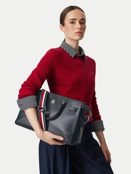 Tommy Hilfiger Torebka Th Joy Satchel Corp AW0AW19318 Granatowy. Niebieskie torebki klasyczne damskie Tommy Hilfiger, bez wzorów, ze skóry, bez dodatków. Za 649.99 zł.