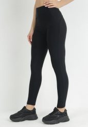 Czarne Legginsy Amarhiphae. Czarne legginsy damskie Born2be, l, z aplikacjami, z dzianiny. Za 49.99 zł.