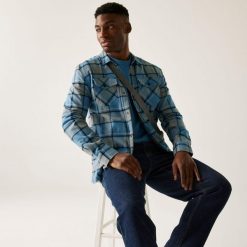 Koszula męska Spennith Shacket. Szare koszule męskie Regatta, m, bez wzorów, z bawełny, bez kołnierzyka, bez ramiączek. W wyprzedaży za 284.00 zł.