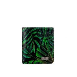 Mały portfel damski BajuBaj z kolorowej skóry naturalnej – elegancja i praktyczność PD1031s161. Zielone portfele damskie bez wzorów, ze skóry. Za 114.00 zł.