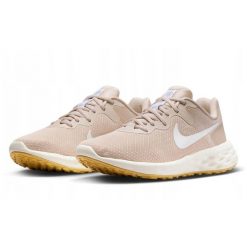 Buty do Biegania damskie Nike Revolution 6 NN. Czarne obuwie do biegania damskie Nike, nike revolution. Za 238.50 zł.