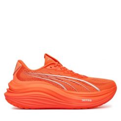 Buty do biegania Puma. Czerwone obuwie do biegania damskie Puma. Za 559.99 zł.