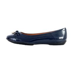Baleriny Geox D Charlene B - Kobieta. Niebieskie baleriny damskie Geox, bez wzorów, z materiału, bez obcasa, na płaskiej podeszwie. Za 391.35 zł.