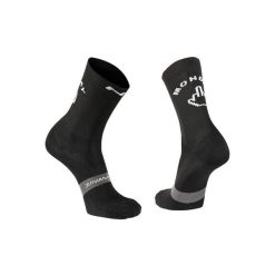 Skarpety rowerowe NORTHWAVE SUNDAY MONDAY SOCK czarne. Czarne skarpetki damskie Northwave, bez wzorów, z włókna. Za 30.00 zł.