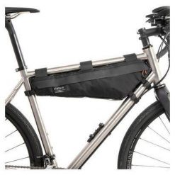 Torba ramy do roweru Race Frame Bag Rozmiar L RESTRAP. Czarne torebki klasyczne damskie RESTRAP, bez wzorów, bez dodatków. Za 499.00 zł.