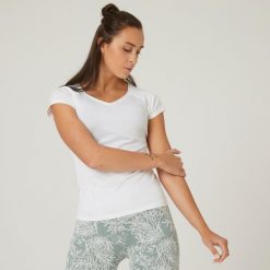 Koszulka z krótkim rękawem damska Nyamba Gym & Pilates 500. Białe bluzki sportowe damskie DOMYOS, m, z bawełny, bez kołnierzyka, bez ramiączek. Za 12.99 zł.