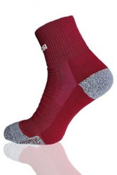 Skarpety sportowe Unisex Nessi Sportswear Trail U Termoaktywne. Czerwone skarpetki damskie NESSI SPORTSWEAR, bez wzorów, z materiału. Za 69.99 zł.