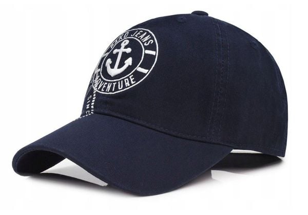 Bawełniana Czapka z Daszkiem (Bejsbolówka) - Pako Jeans - Granat z Logo. Niebieskie czapki męskie Pako Jeans, bez wzorów, z bawełny. Za 55.00 zł.