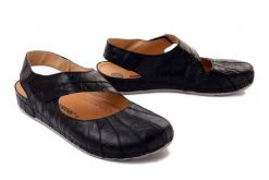 DR. BRINKMANN 710558-1 schwarz, sandały profilaktyczne damskie. Czarne sandały damskie Dr. Brinkmann, bez wzorów, ze skóry, bez obcasa. Za 349.90 zł.