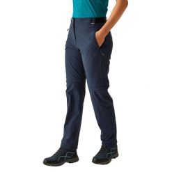 Spodnie Na Piesze Wędrówki Damskie Łatwe Pakowanie Travel Light II. Niebieskie spodnie materiałowe damskie Regatta, bez wzorów, z materiału. Za 225.99 zł.