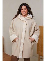 Curvy Lady Płaszcz zimowy w kolorze beżowym rozmiar: 40/42. Brązowe płaszcze damskie Curvy Lady, na zimę, bez wzorów, z puchu, klasyczne. Za 184.46 zł.