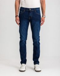 Męskie Spodnie Jeansowe Mustang Style Oregon Tapered Denim Blue 1017123 5000 882. Niebieskie spodnie materiałowe męskie Mustang, bez wzorów, z denimu. Za 199.99 zł.
