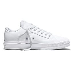 Buty sportowe Converse Chuck Taylor Pennant Se. Białe buty sportowe na co dzień damskie Converse, ze skóry, bez zapięcia. Za 690.00 zł.