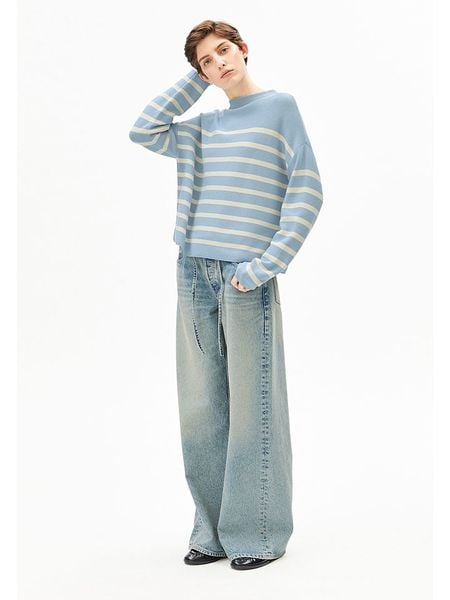 Armedangels Sweter ''Merinaa'' w kolorze błękitnym rozmiar: L. Niebieskie swetry klasyczne damskie ARMEDANGELS, l, z bawełny, bez kołnierzyka. Za 274.95 zł.