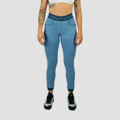 Dżinsy dżinsowe dżinsy dżinsy. Niebieskie jeansy damskie JEANSTRACK. W wyprzedaży za 292.90 zł.