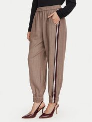 Liu Jo Spodnie materiałowe TF6150 T692A Brązowy Regular Fit. Brązowe spodnie materiałowe damskie Liu Jo, bez wzorów, z materiału. Za 649.99 zł.