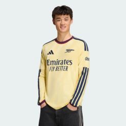 Koszulka z trzeciego zestawu Arsenal FC 26/27 z długim rękawem. Żółte koszulki męskie z długim rękawem Adidas, xl, z materiału, bez ramiączek, do piłki nożnej, climacool (adidas). Za 479.00 zł.