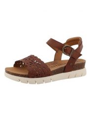 MUSTANG SHOES Sandały "Hendrike" w kolorze brązowym rozmiar: 36. Brązowe sandały damskie MUSTANG SHOES, bez wzorów, bez obcasa. Za 173.99 zł.