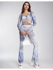 Monki Spodnie w kolorze niebiesko-białym rozmiar: M. Niebieskie spodnie materiałowe damskie Monki, bez wzorów, z materiału, z podwyższonym stanem. Za 39.99 zł.