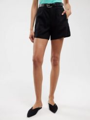 Szorty damskie lniane czarne Kaley 906. Czarne szorty damskie Big Star, z aplikacjami, z jeansu, eleganckie, z podwyższonym stanem. W wyprzedaży za 119.99 zł.