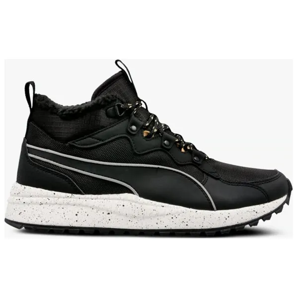 Puma Pacer Next Sb Wtr buty męskie, czarny, rozmiar 44. Czarne buty trekkingowe męskie Puma, na zimę, z gumy, bez zapięcia, outdoorowe. W wyprzedaży za 299.99 zł.