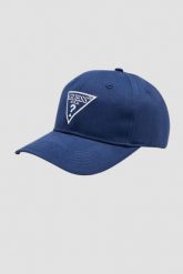 GUESS Granatowa czapka Basket Cap. Niebieskie czapki męskie Guess, z aplikacjami. W wyprzedaży za 77.99 zł.