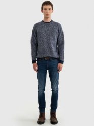 Sweter męskie z kontrastowymi ściągaczami granatowy Softon 403. Niebieskie swetry męskie Big Star, l, bez wzorów, z jeansu, bez kołnierzyka. W wyprzedaży za 199.99 zł.