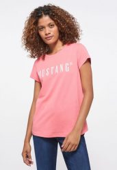 MUSTANG Alina C Logo Tee Damski T-shirt Tea Rose 1013222 8142. Czerwone t-shirty damskie Mustang, xs, bez wzorów, bez kołnierzyka. Za 69.99 zł.