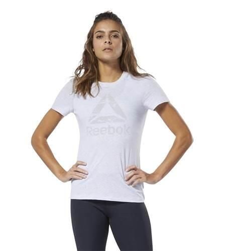 Koszulka treningowa damska Reebok Essentials Marble. Białe bluzki damskie Reebok, s, bez wzorów, sportowe, bez kołnierzyka, bez ramiączek. Za 125.00 zł.