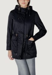 Parka Kobieta ONLY ONLLOUISE PARKA CC LIFE OTW. Czarne parki damskie Only, na zimę, m, bez wzorów. Za 255.15 zł.