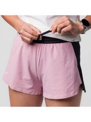 Salewa Szorty funkcyjne w kolorze jasnoróżowo-czarnym rozmiar: 42. Czarne spodenki sportowe damskie Salewa, z materiału, outdoorowe. Za 140.53 zł.
