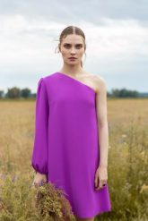 Luźna Sukienka na Jedno Ramię - Lawendowa. Fioletowe sukienki damskie MOE, l, bez wzorów, z elastanu, wizytowe, bez kołnierzyka, bez ramiączek. Za 273.90 zł.