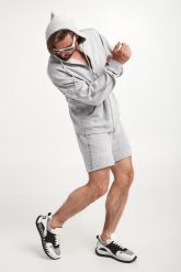 Szorty męskie DSQUARED2. Szorty męskie Dsquared2, bez kołnierzyka. W wyprzedaży za 1,599.20 zł.