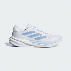 Buty Supernova Stride 2.0 Running. Białe obuwie do biegania damskie Adidas. Za 479.00 zł.