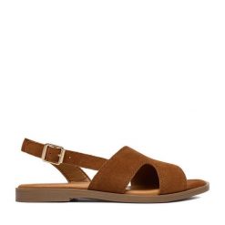 Sandały Lasocki. Brązowe sandały damskie Lasocki, bez wzorów, bez obcasa, na płaskiej podeszwie. Za 139.99 zł.