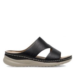 Klapki Clara Barson. Czarne klapki damskie Clara Barson, bez wzorów, bez obcasa. Za 53.99 zł.