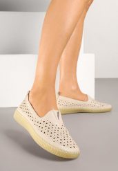 Beżowe Półbuty z Ażurową Cholewką Ulianesea. Brązowe półbuty damskie Born2be, w ażurowe wzory, eleganckie, bez obcasa. Za 49.99 zł.