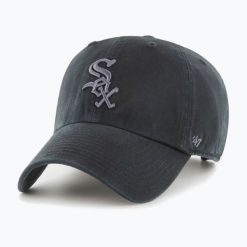Czapka z daszkiem 47 Brand MLB Chicago White Sox CLEAN UP. Czarne czapki męskie 47 Brand, na wiosnę, bez wzorów. Za 89.99 zł.